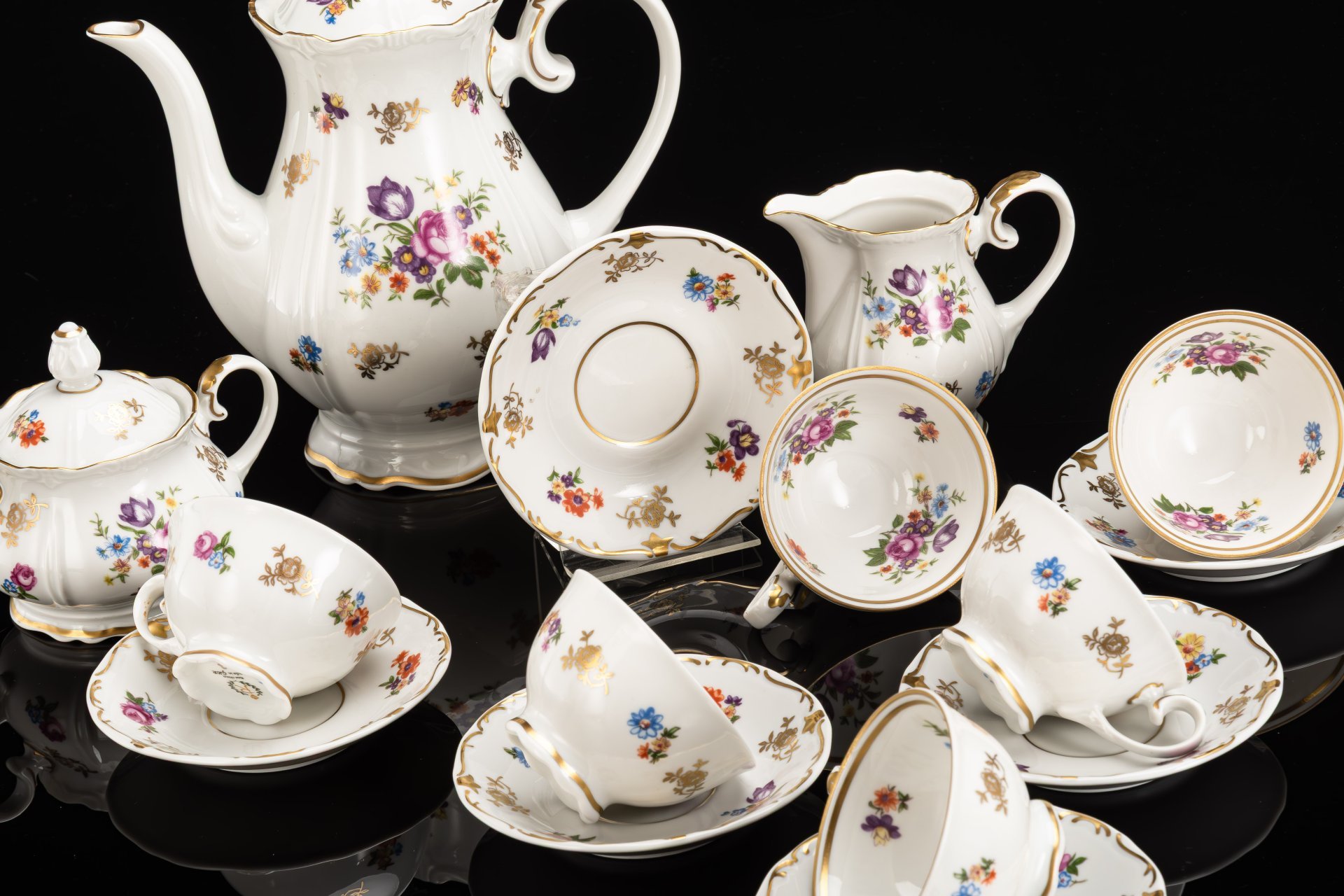 Сервиз кофейный на 6 персон "Мейсенский букет" (15 предметов)