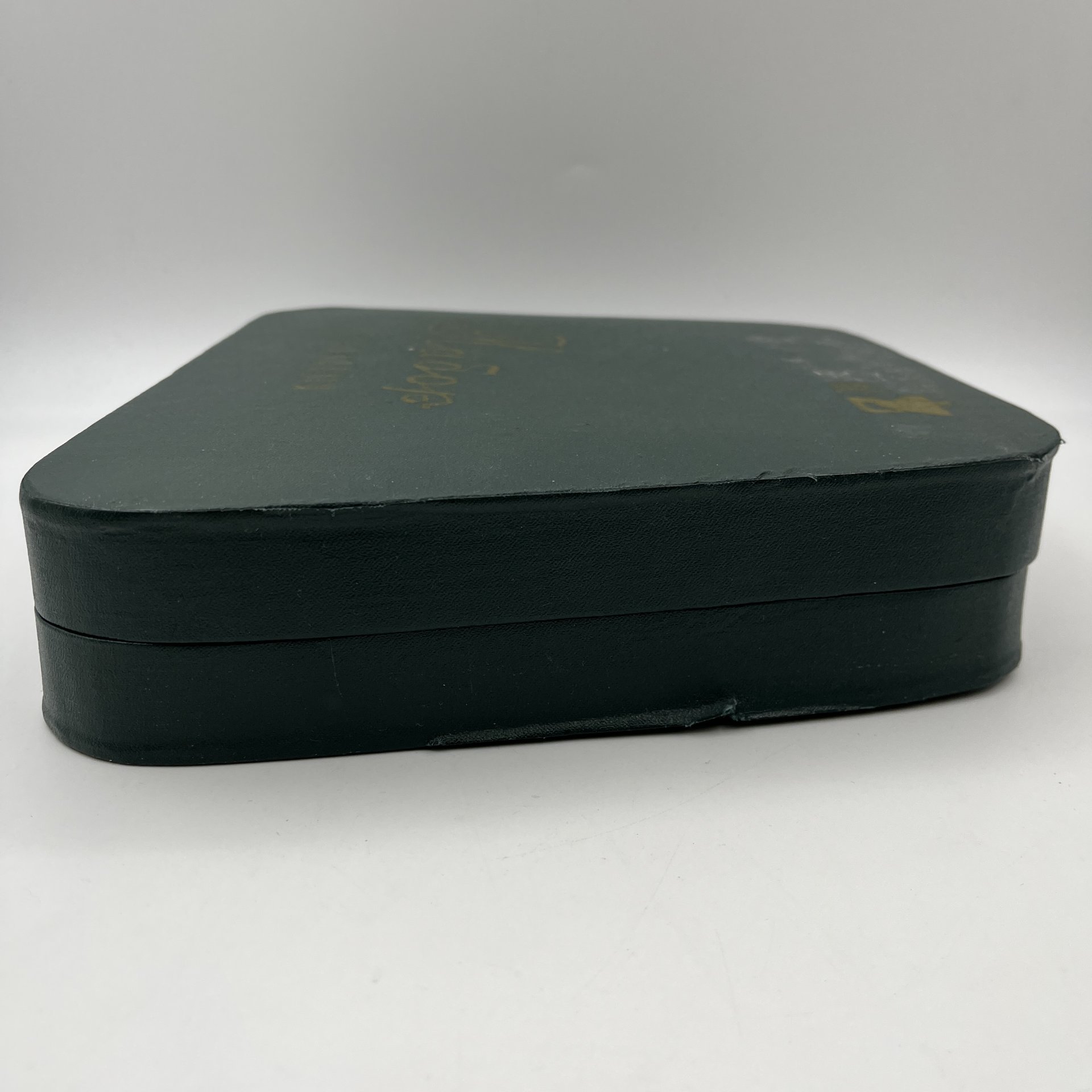 Набор столовых приборов (ножи, вилки, ложки и чайные ложки) на 6 персон, в оригинальной коробке