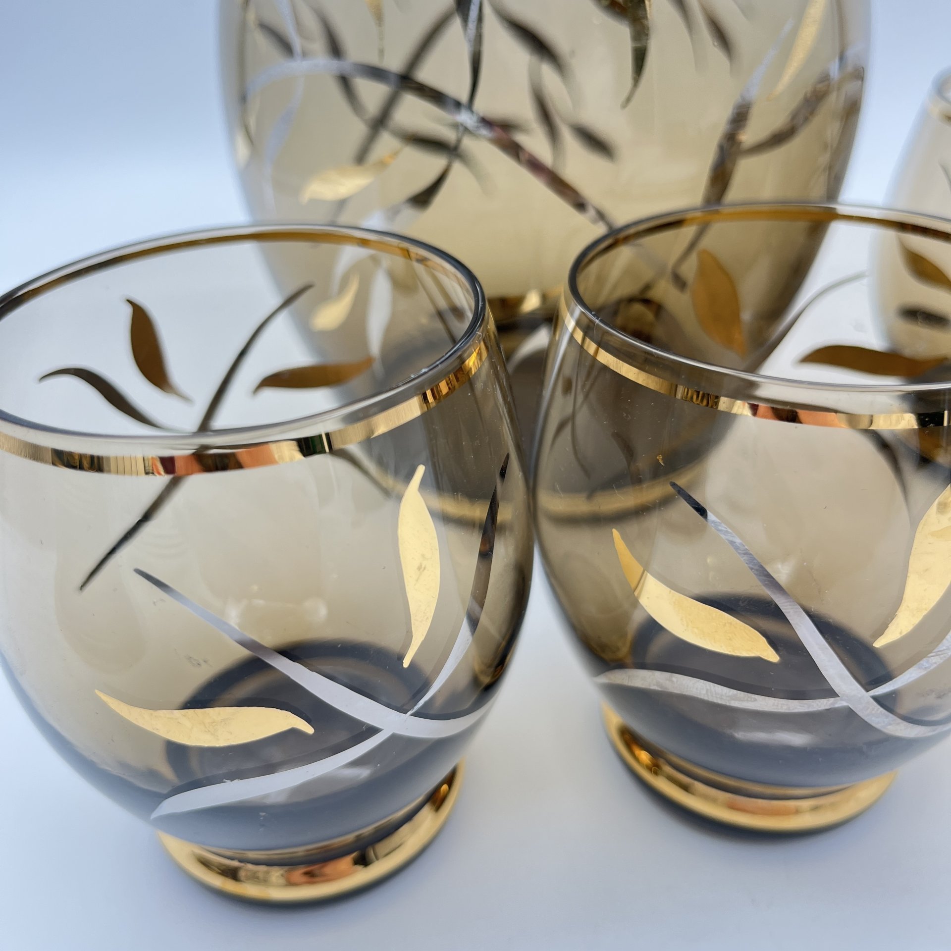 Набор для крепких напитков на 6 персон, украшенный растительным декором (Штоф и 6 стаканов)