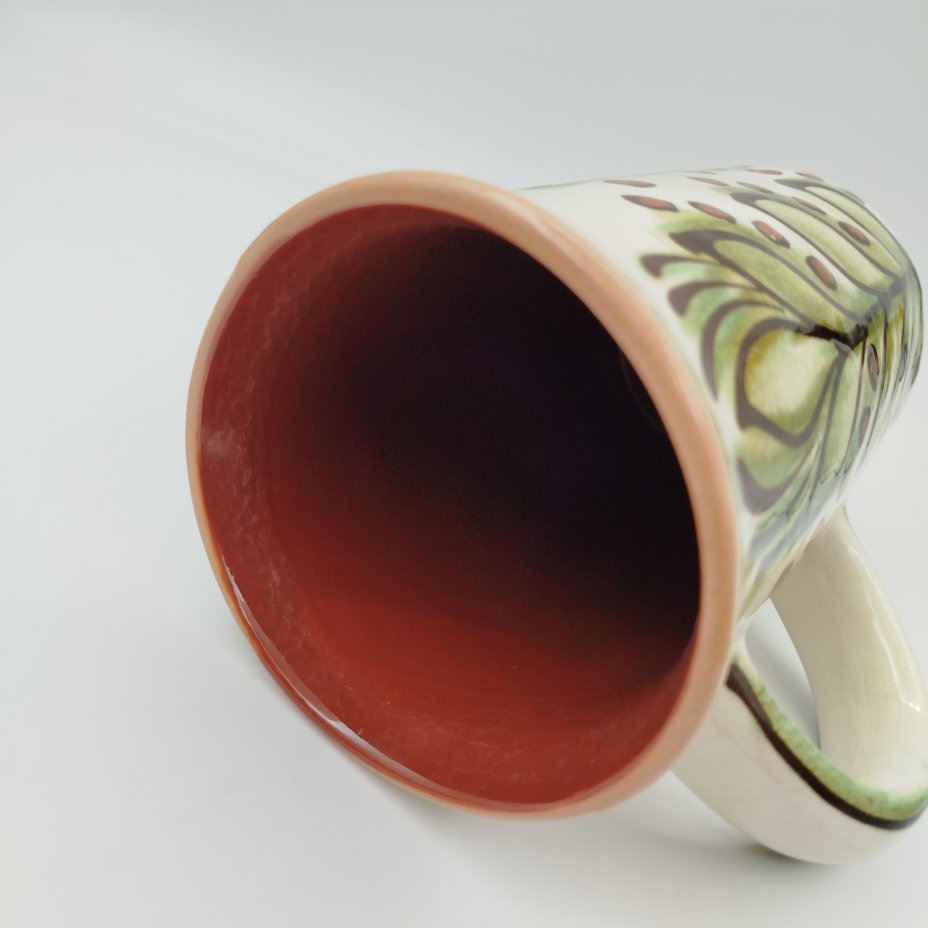 Кружка с растительным декором, авторы В.С. и Н.Е. Проторьевы (предположительно), керамика, роспись, Васильковский майоликовый завод, СССР, 1950-1970 гг.