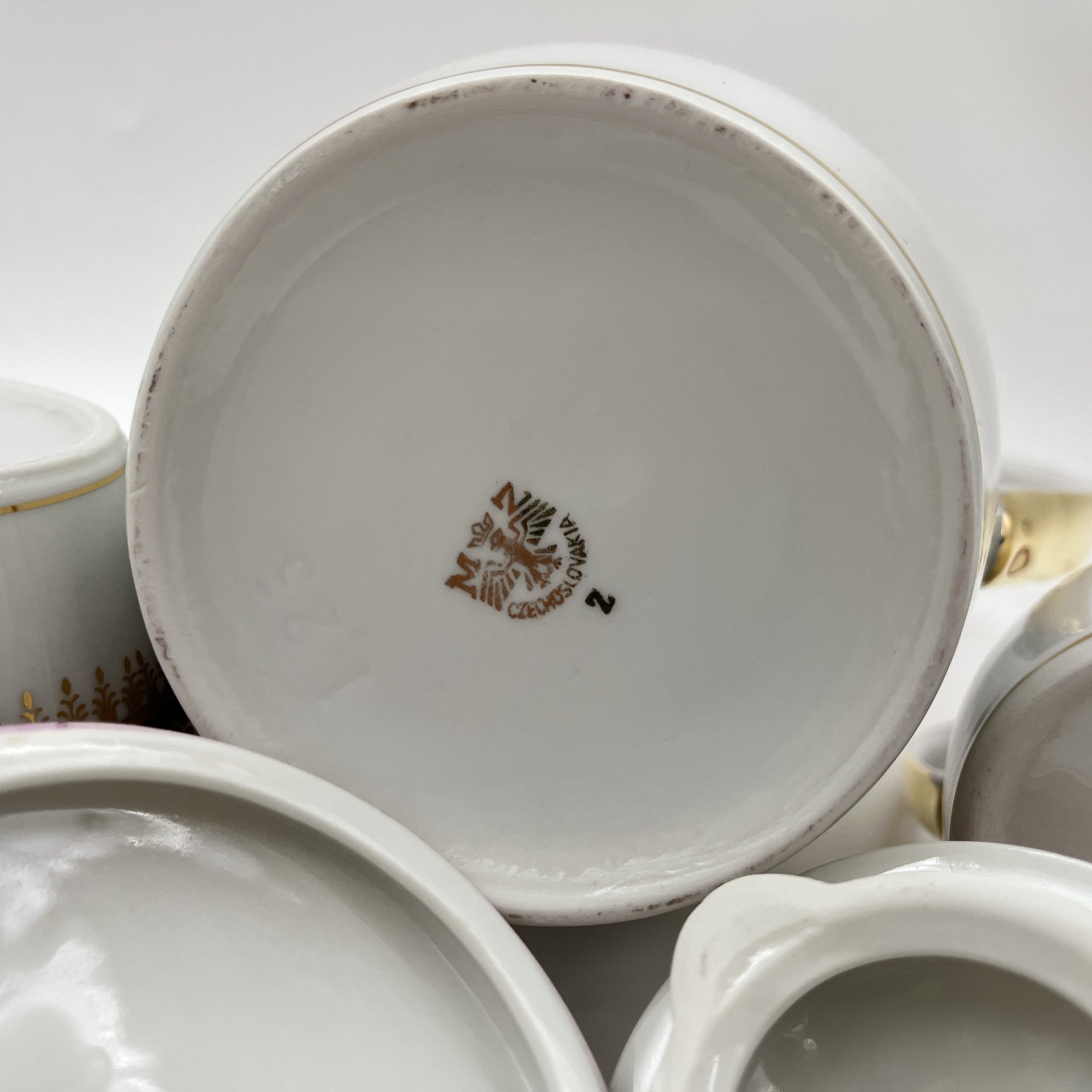 Сервиз кофейный с цветочным декором на 3 персоны (9 предметов), фарфор, крытье, золочение, Moritz Zdekauer (MZ), Чехословакия, 1960-1980 гг.