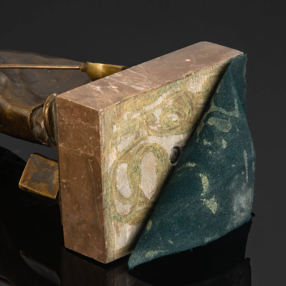 Скульптура "Литейщик железа", автор Герхард Яненш (Gerhard Adolf Janensch), художественная лаборатория Владислава Мечника