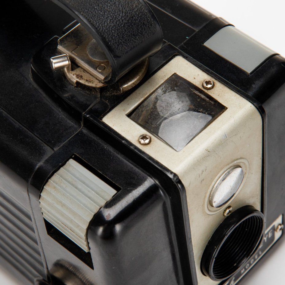 Фотоаппарат плёночный "Brownie Hawkeye" (Flash Model), бакелит, металл, пластик, стекло, Kodak, США, 1949-1961 гг., Kodak