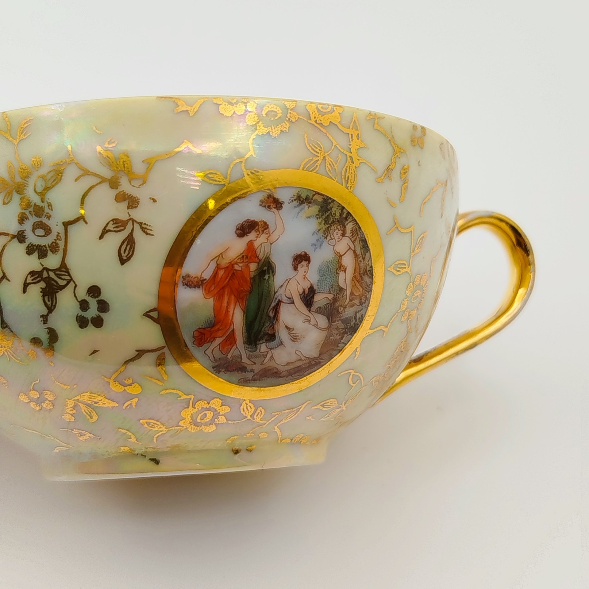 Чайная пара из сервиза "Мадонна", Carl Alberti, фарфор, крытье, деколь, золочение, Германия, 1945-1954 гг.