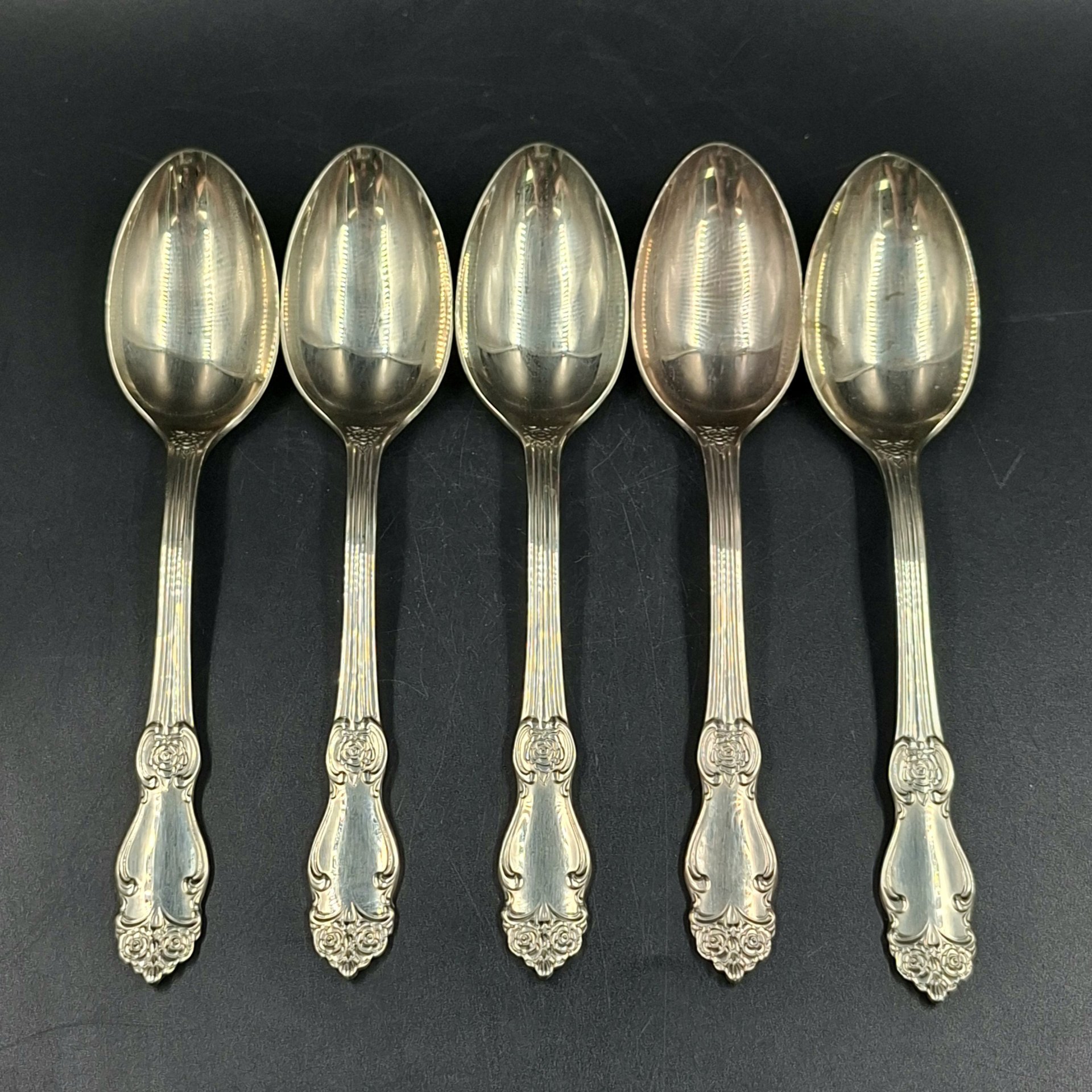 Набор из пяти десертных ложек "Серебряная роза", мНЦ (медь-никель-цинк), Кольчугинский завод цветных металлов, СССР, 1960-1990 гг.