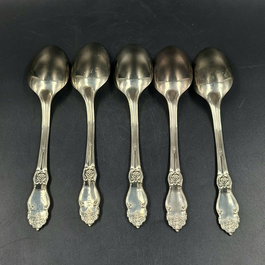 Набор из пяти десертных ложек "Серебряная роза", мНЦ (медь-никель-цинк), Кольчугинский завод цветных металлов, СССР, 1960-1990 гг.