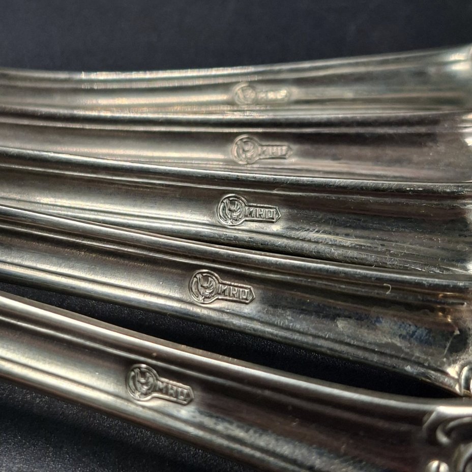 Набор из пяти десертных ложек "Серебряная роза", мНЦ (медь-никель-цинк), Кольчугинский завод цветных металлов, СССР, 1960-1990 гг.