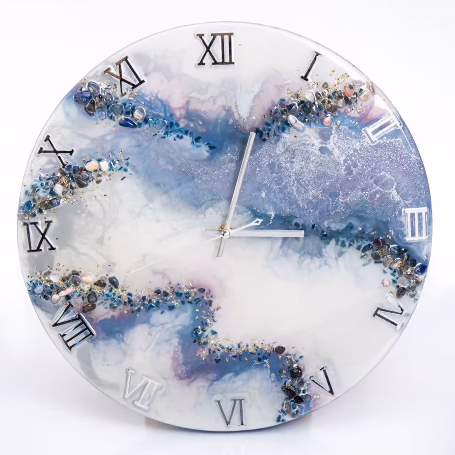 Часы настенные "Нежность", авторская ручная работа в технике Resin Art, Глянцевое 3D покрытие, натуральный камень, металл, Россия, 2021 г.