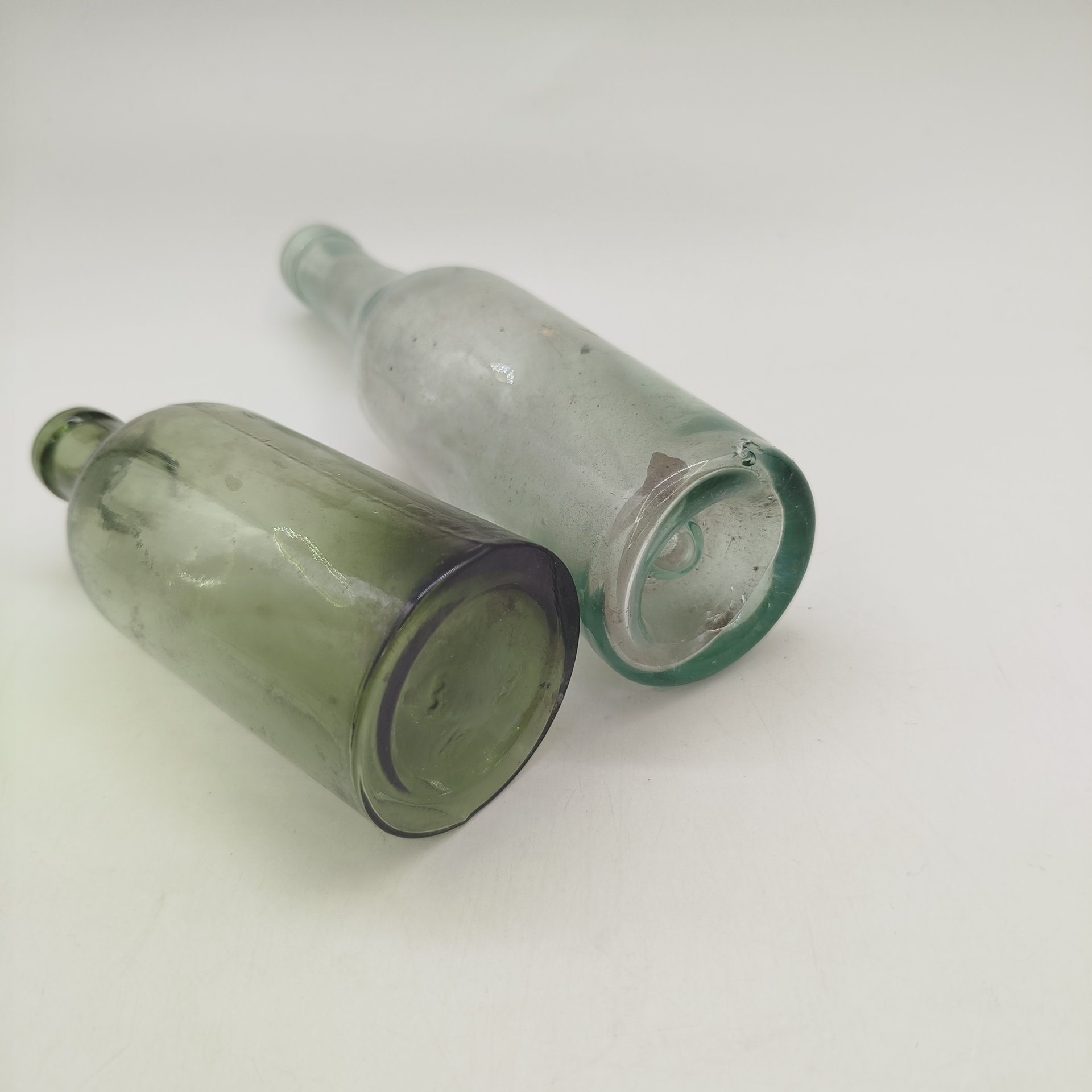 Набор из двух аптечных бутылок, стекло, Россия, 1900-1940 гг.