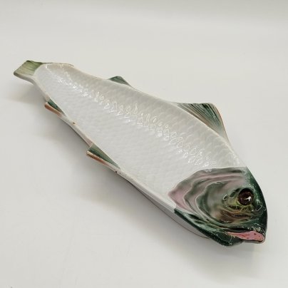 Блюдо сервировочное "Рыба", фаянс, Товарищество М.С. Кузнецова, Российская империя, 1889-1917 гг.