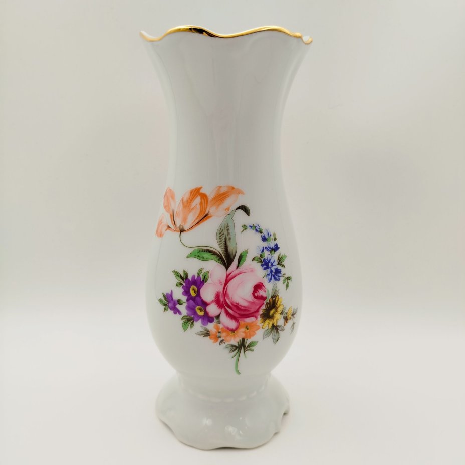 Ваза вытянутой формы "Мейсенский букет", фарфор, деколь, золочение, Carlsbad, Чехия, 1990-2000 гг.
