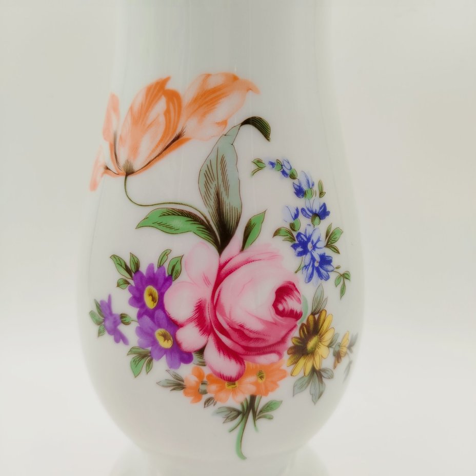 Ваза вытянутой формы "Мейсенский букет", фарфор, деколь, золочение, Carlsbad, Чехия, 1990-2000 гг.