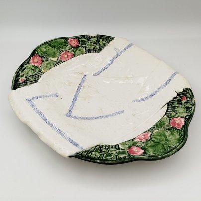 Блюдо (сухарница) "Рушник" с цветочным декором, фаянс, роспись, Каменнобродский фаянсовый завод, СССР, 1920-1930 гг.