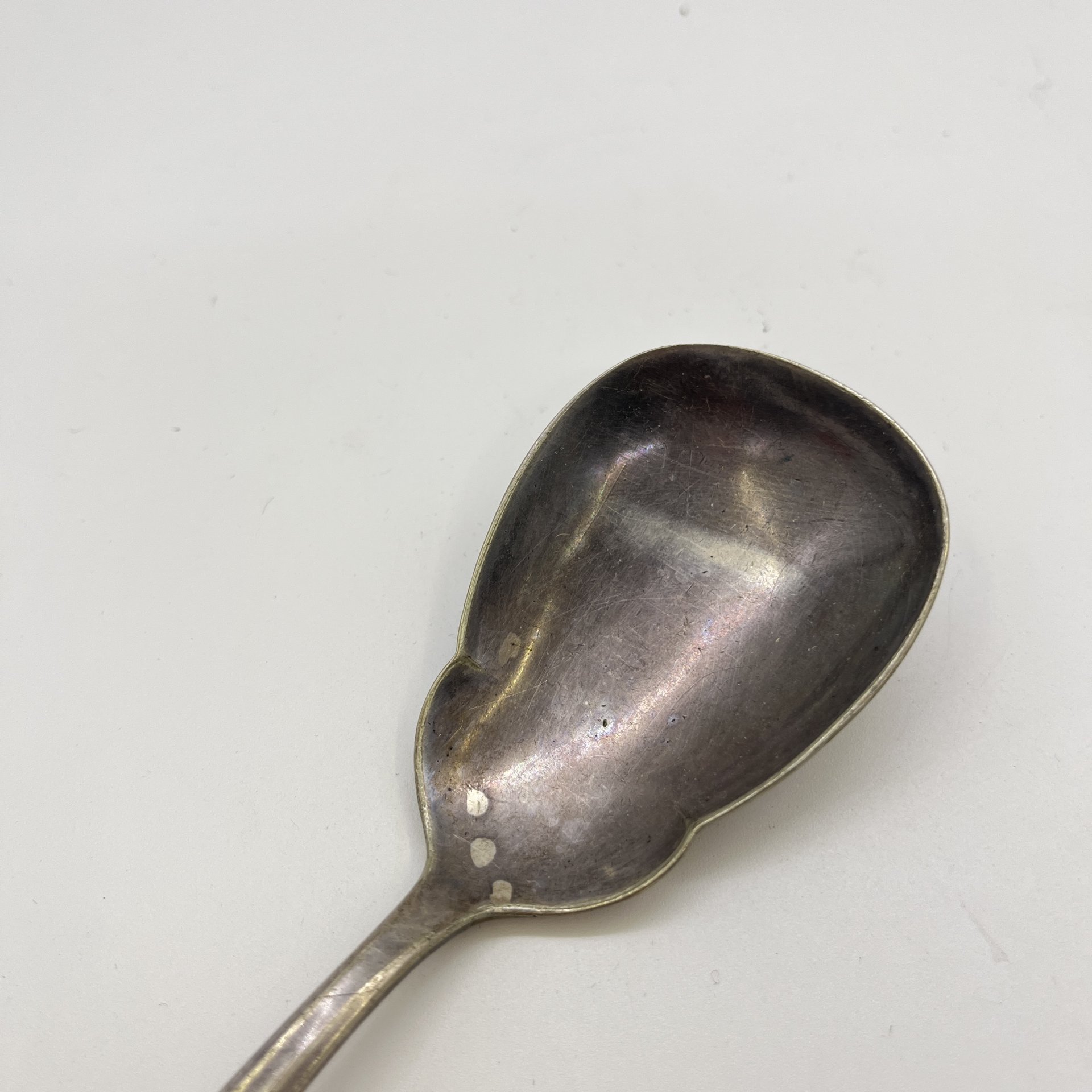 Ложка сервировочная с лаконичным декором, August Wellner Söhne