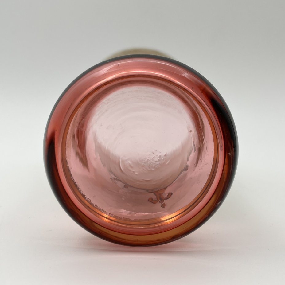 Миниатюрная ваза розового оттенка с лепным цветочным декором, стекло, роспись, мастика, золочение, Bohemia Crystal (Bohemia Glass), Чехословакия, 1970-1990 гг.