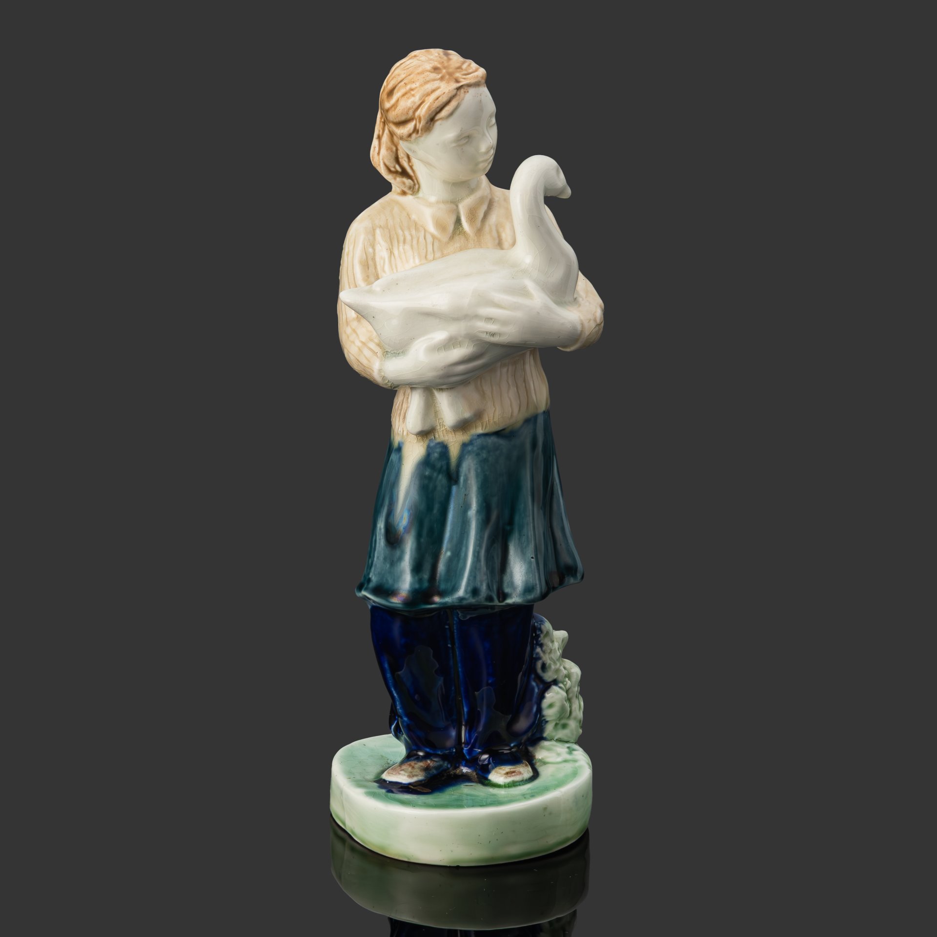 [Редкость] Статуэтка "Девочка с гусем", автор Холодная Мария Петровна, фаянс, роспись, Конаковский фаянсовый завод им. М.И. Калинина (ЗиК Конаково), СССР, 1950-1970 гг.