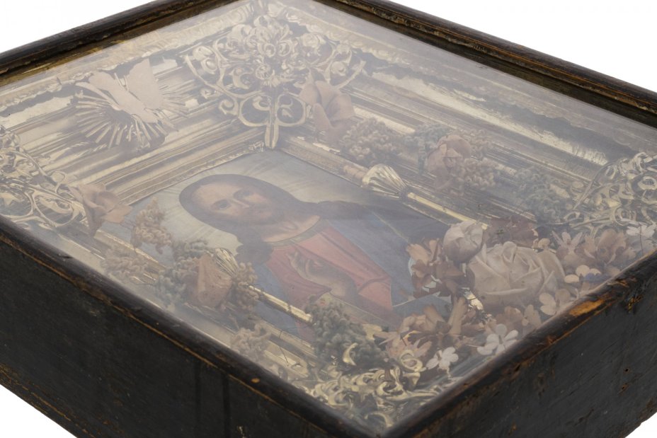 Икона "Господь Вседержитель", в киоте, дерево, Российская Империя, 1850-1900 гг.