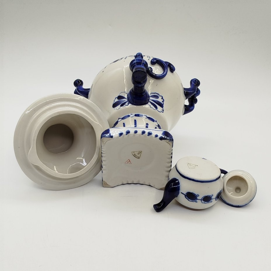 Самовар декоративный с миниатюрным чайником