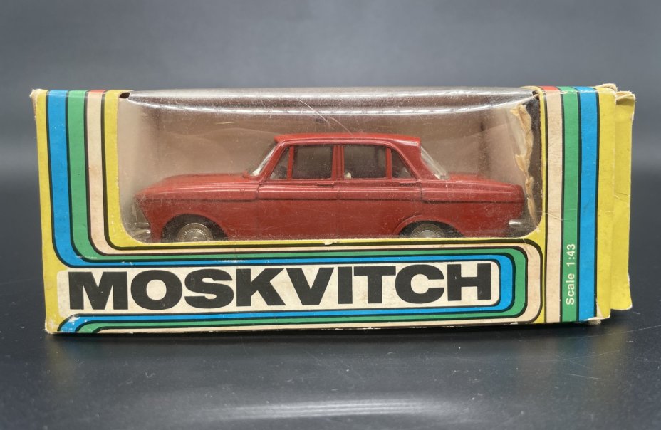 Модель автомобиля "Москвич 408"
