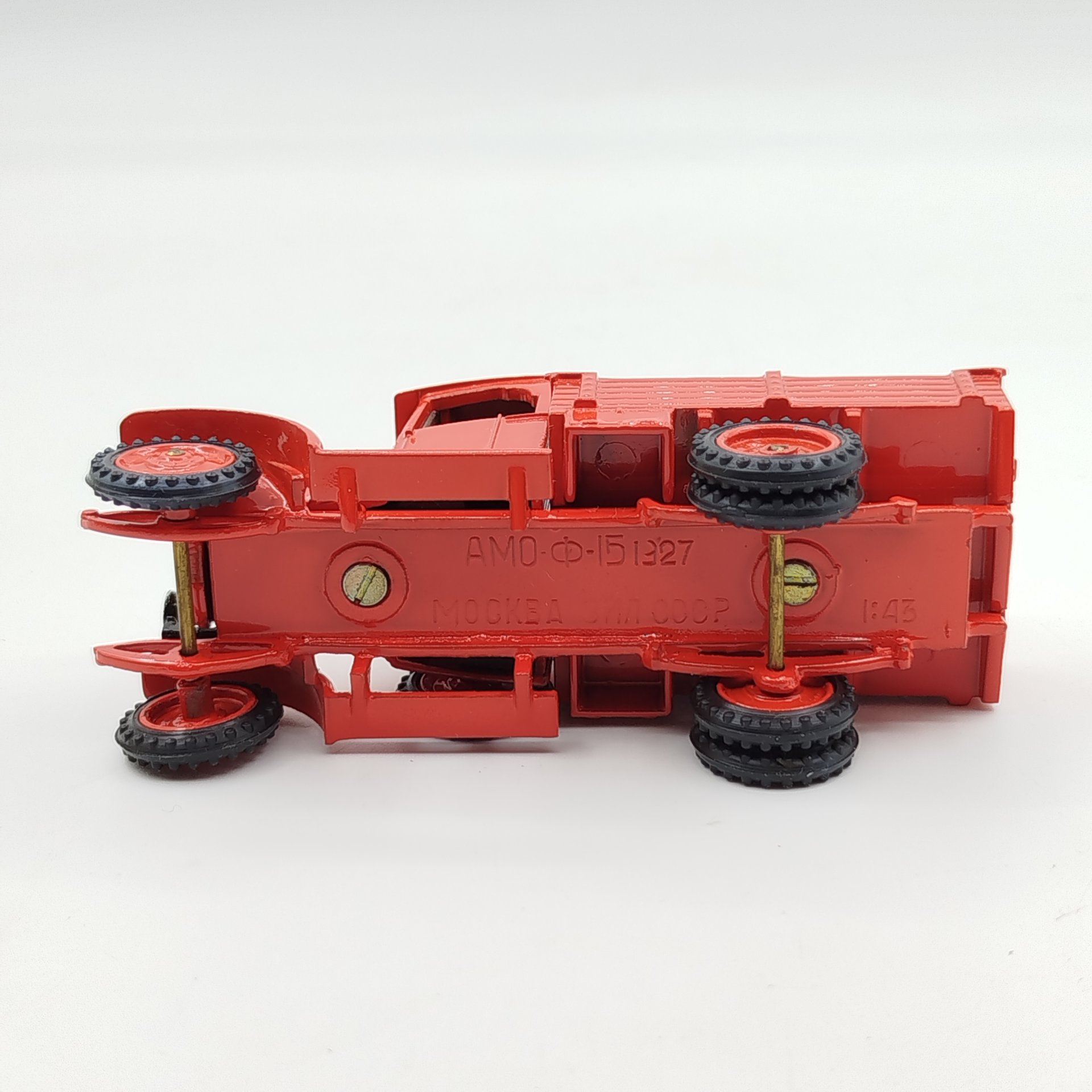 Модель автомобиля "АМО-Ф15", масштаб 1:43, в оригинальной коробке, Завод имени Лихачёва (ЗиЛ)