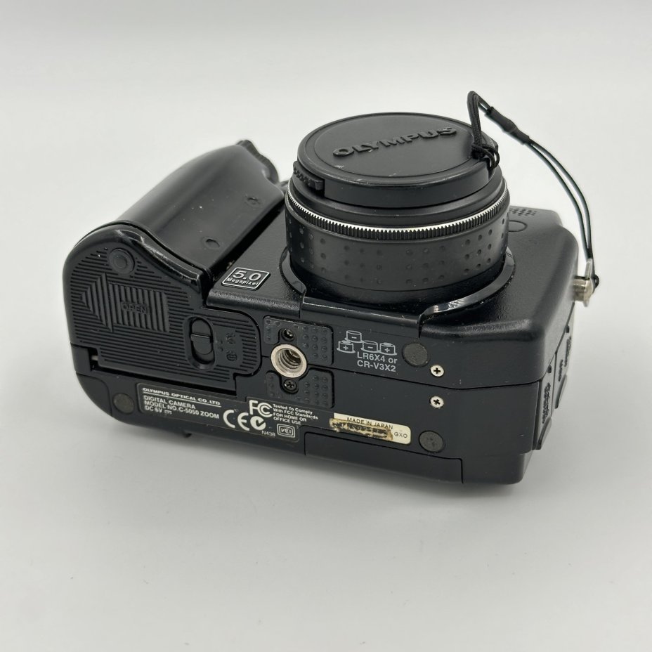Фотоаппарат цифровой "Camedia c-5050 ZOOM", Olympus