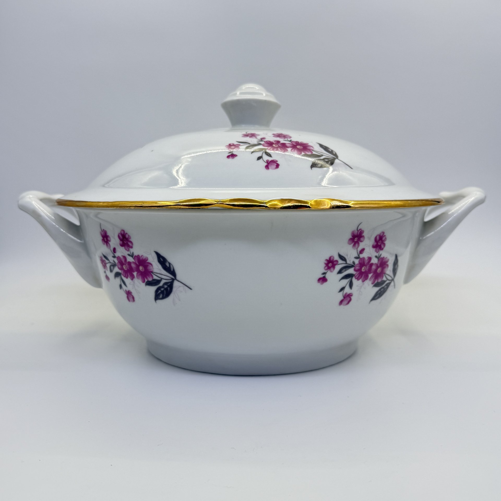Супница, украшенная цветочным декором, фарфор, деколь, золочение, Дулевский фарфоровый завод (Дулёво), СССР, 1987 г., Дулевский фарфоровый завод (Дулёво)