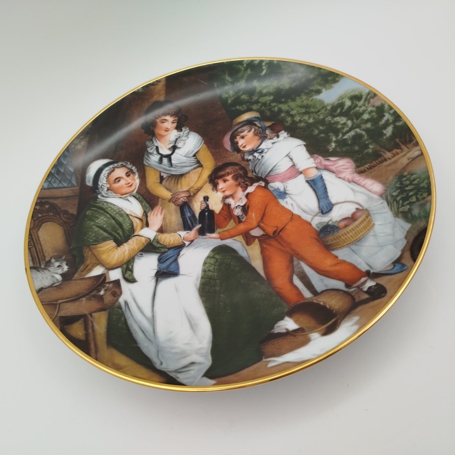 Тарелка декоративная с репродукцией картины "Бутылка вина" (ок.1815 г.), художник William Redmore Bigg (Уильям Редмон Бигг), фарфор, деколь, золочение, Gloria Fine Porcelain Bavaria, Gloria Fine Porcelain Bavaria