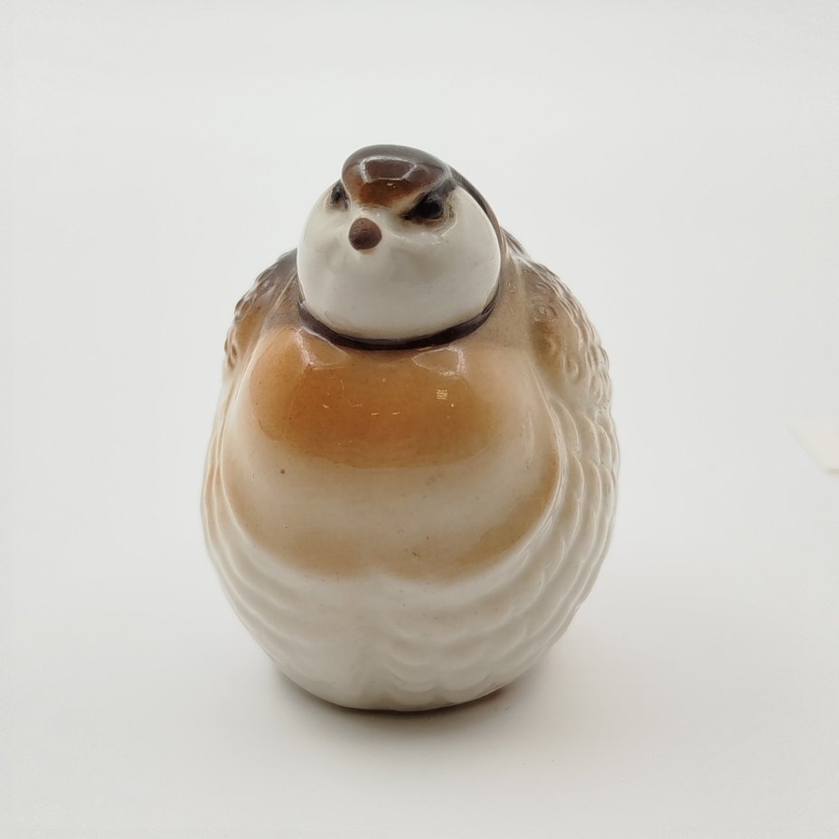 Статуэтка "Каменная куропатка", фарфор, аэрография, роспись, Ленинградский фарфоровый завод (ЛФЗ), СССР, 1986-1991 гг.