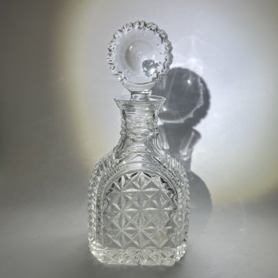 Графин небольшого размера с геометрическим декором, хрусталь, пресс, СССР, 1970-1990 гг.