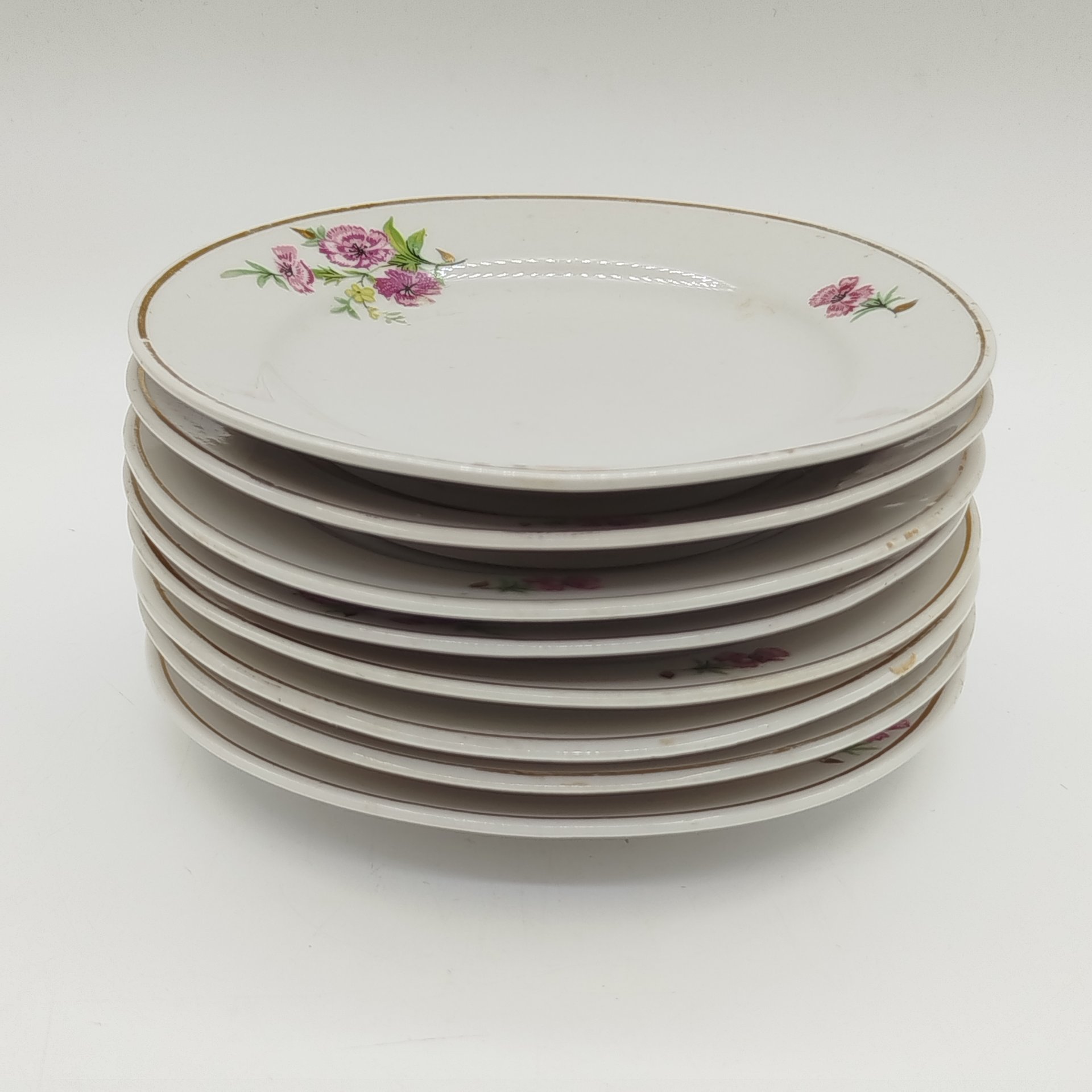 Набор пирожковых тарелок с цветочным декором на 8 персон