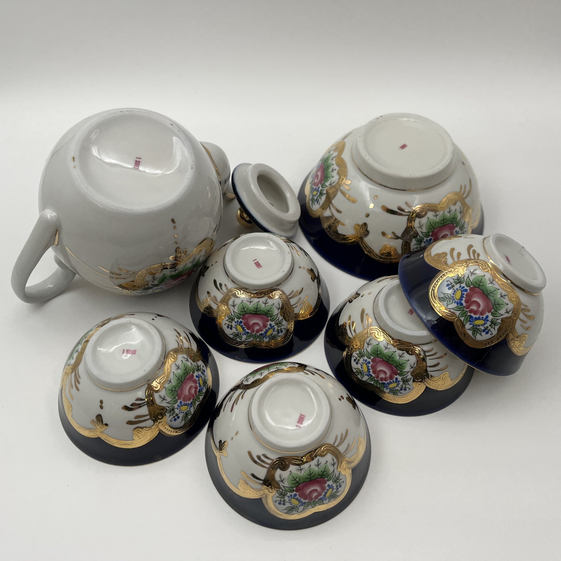 Набор чайный с цветочным декором на 5 персон (9 предметов)