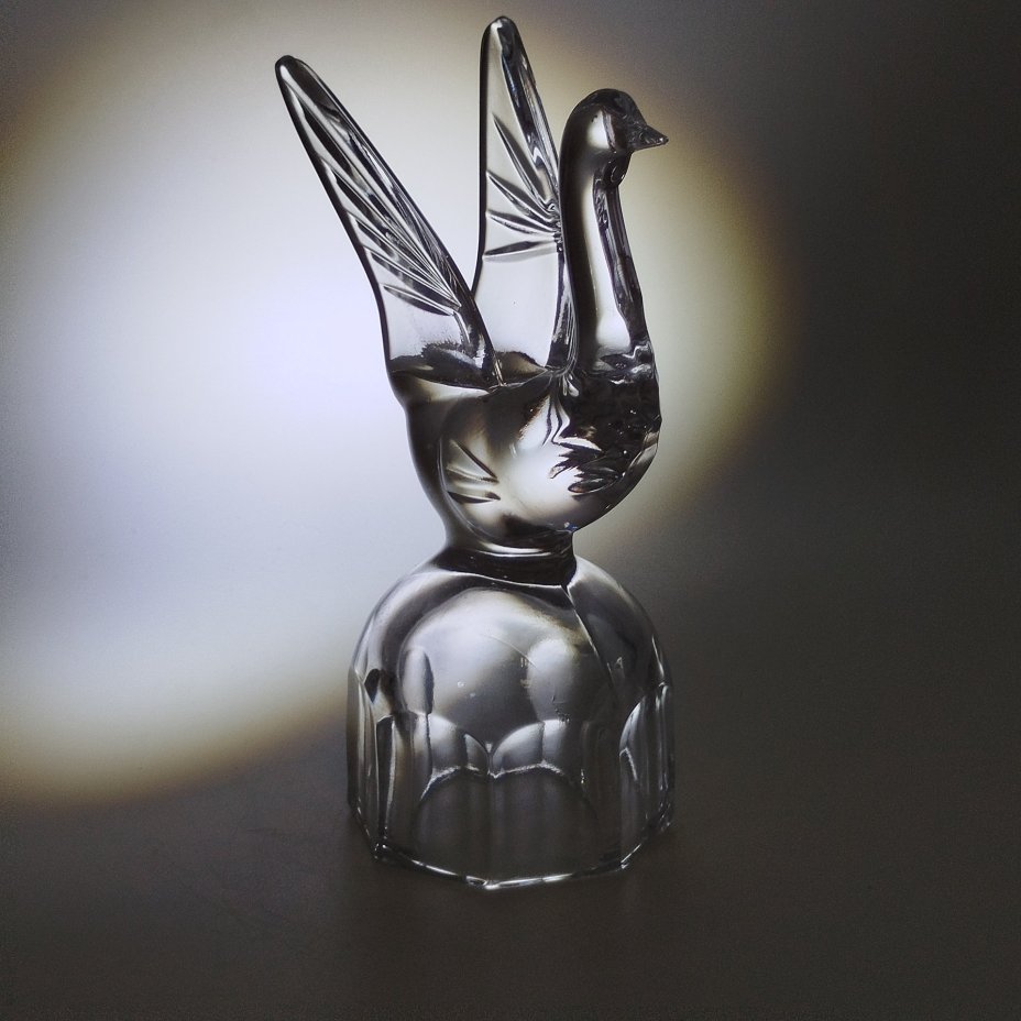 Статуэтка-бокал "Лебедь", хрусталь, Гусевской хрустальный завод (Гусь-Хрустальный), Российская Федерация, 2000-2015 гг.