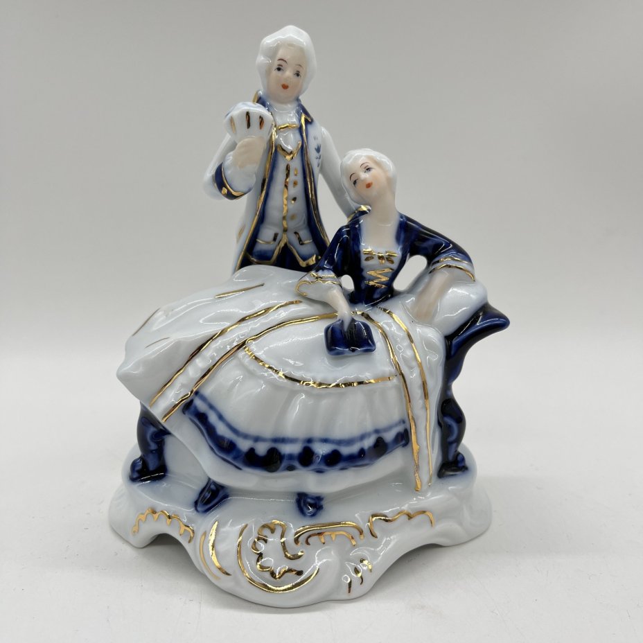 Статуэтка  "Кавалер и дама", CDC Rococo Collection, фарфор, золочение, Шри-Ланка, 2000-2020 гг.