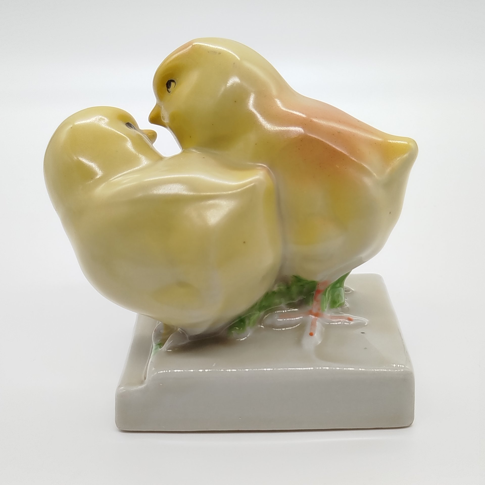 Статуэтка "Цыплята", Cluj-Napoca Porcelain