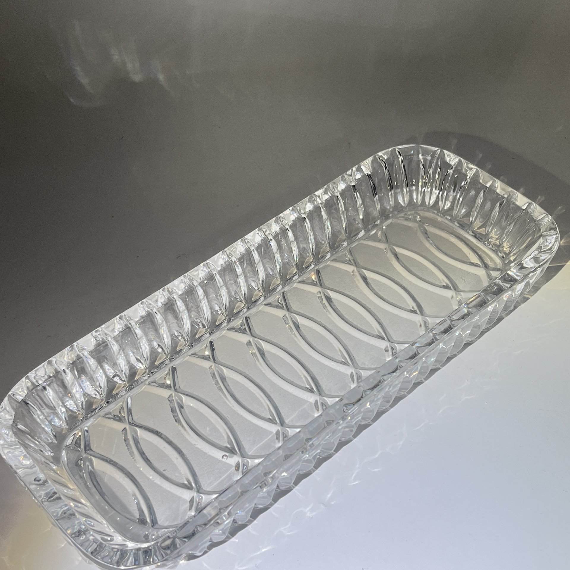 Селёдочница с резным геометрическим декором, хрусталь, алмазная грань, СССР, 1970-1990 гг.