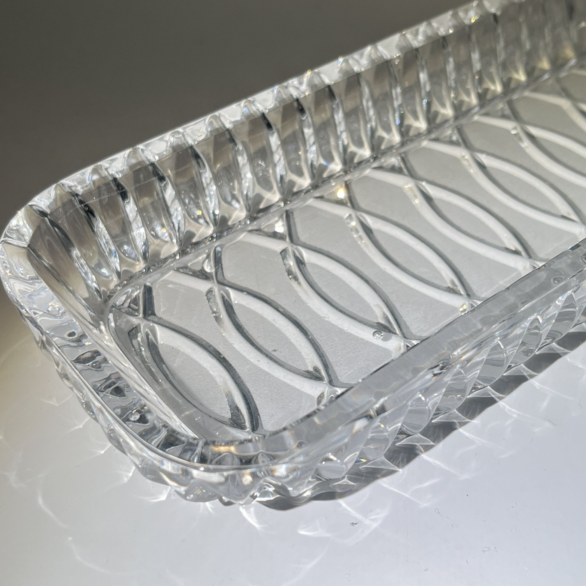 Селёдочница с резным геометрическим декором, хрусталь, алмазная грань, СССР, 1970-1990 гг.