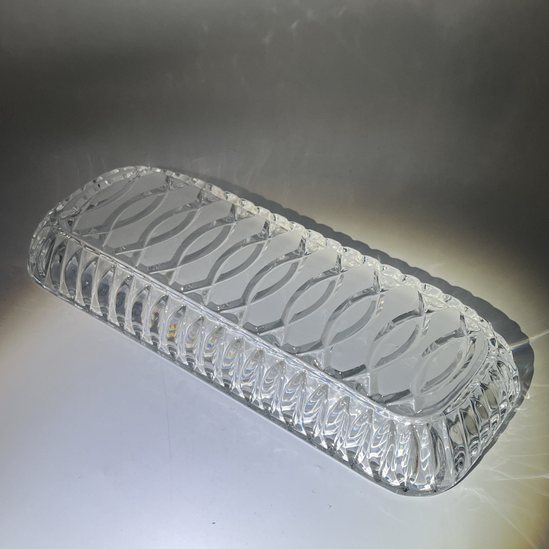 Селёдочница с резным геометрическим декором, хрусталь, алмазная грань, СССР, 1970-1990 гг.