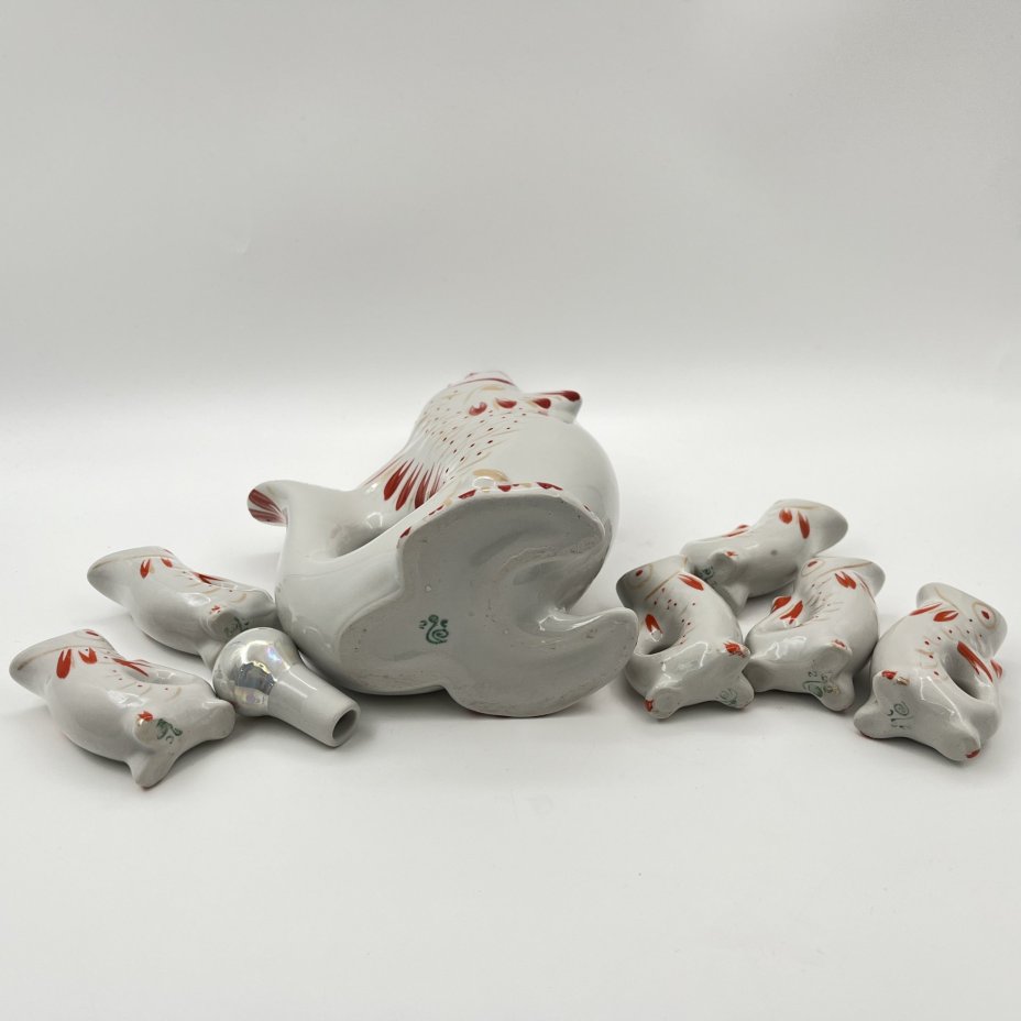 Набор для крепких напитков "Рыба" (штоф и 6 стопок), автор М.Д.Барамидзе, фарфор, роспись, золочение, Полонский завод художественной керамики (Полонное ЗХК), СССР, 1973-1991 гг.