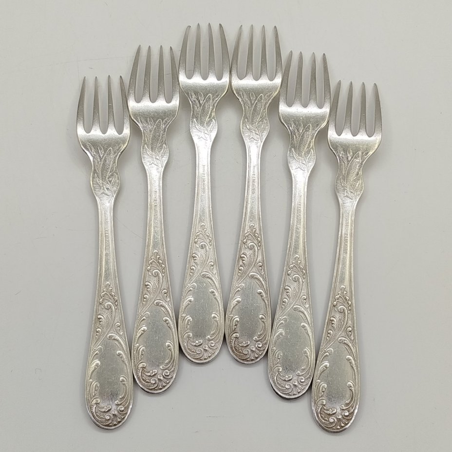 Набор из шести вилок для рыбы