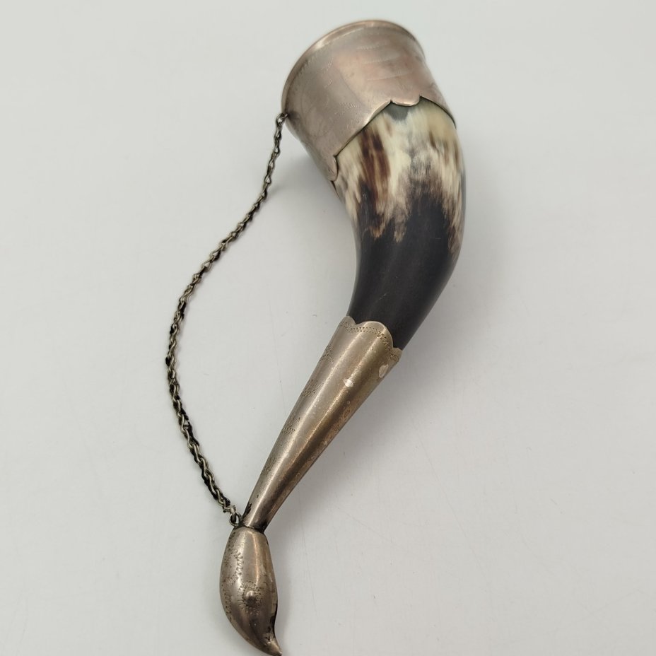 Рог изобилия (кубок для вина) с фигурным навершием, металл, рог, СССР, 1970-1990 гг.