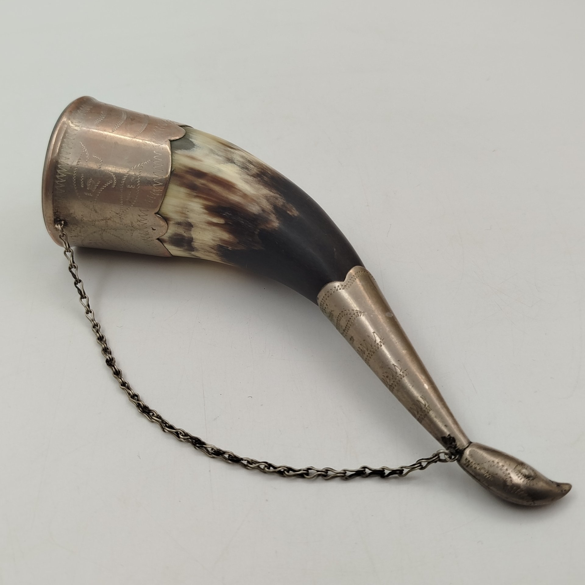 Рог изобилия (кубок для вина) с фигурным навершием, металл, рог, СССР, 1970-1990 гг.