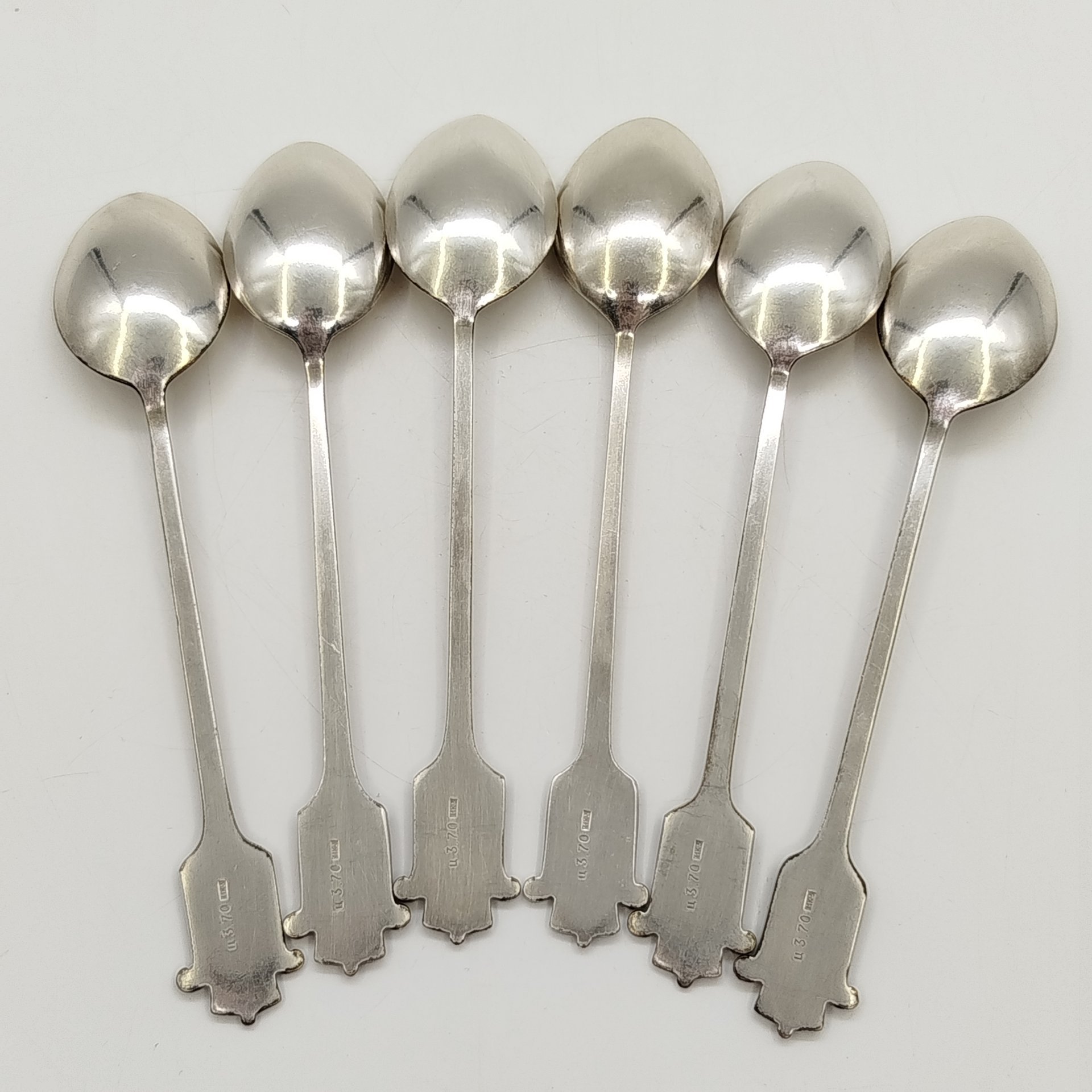 Набор из шести чайных ложек "Волга"