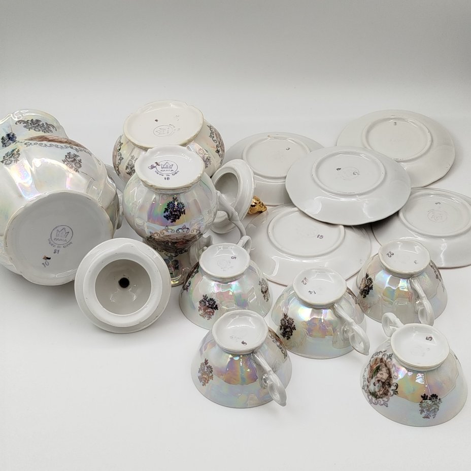 Сервиз кофейный  "Мадонна" на 5 персон (13 предметов), фарфор, люстр, деколь, золочение, Kahla, ГДР, 1967-1987 гг.