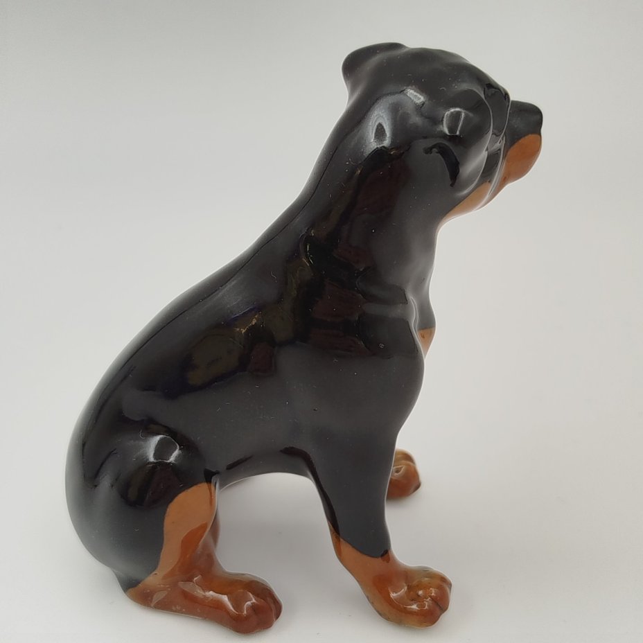 Статуэтка "Ротвейлер" ("Собака")