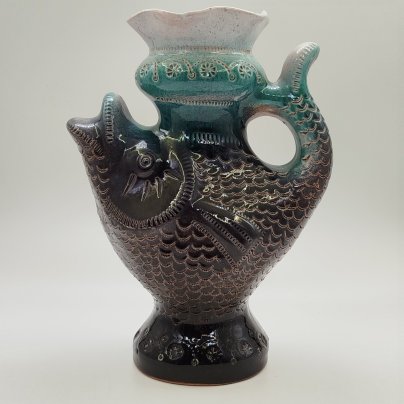 Ваза "Рыба-кит" с рельефным декором, керамика, глазурь, СССР, 1970-1990 гг.