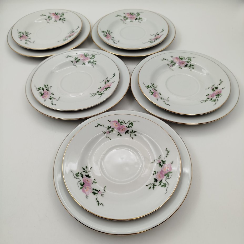 Набор из пяти чайных трио с цветочным декором, Graf Von Henneberg Porzellan