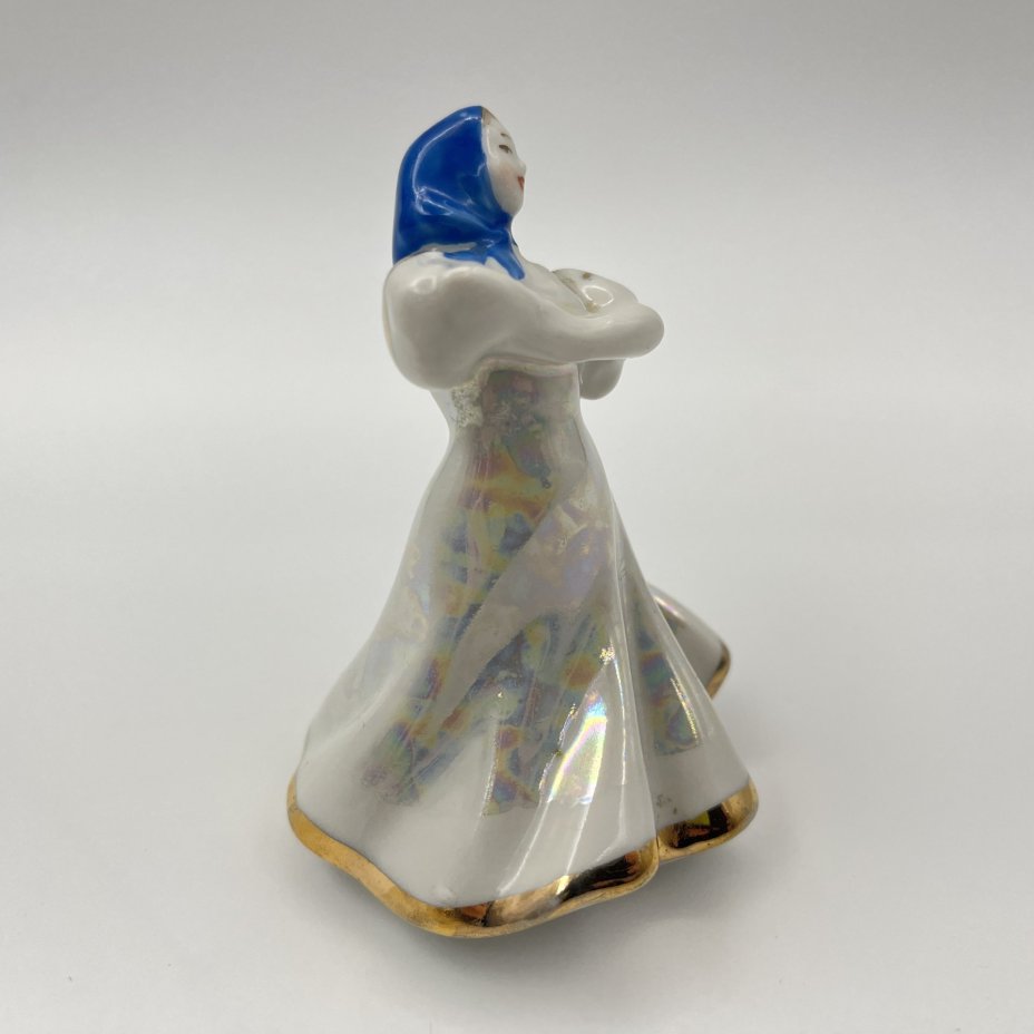 Статуэтка из скульптурной композиции "Русский перепляс", автор А.Д. Бржезицкая