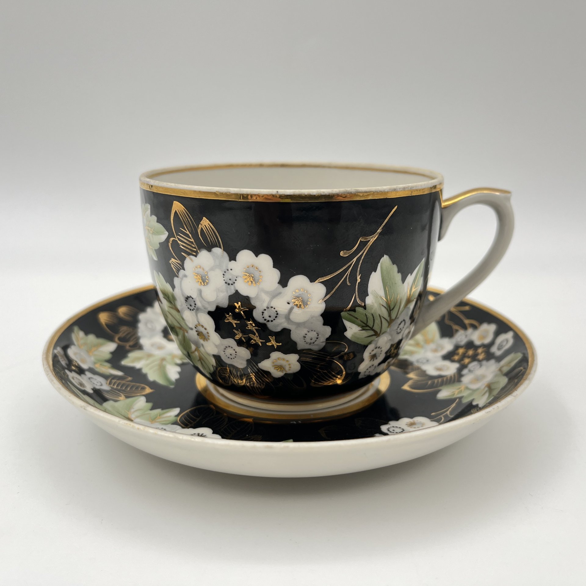 Пара чайная "Цветущая калина", форма "Стандарт"