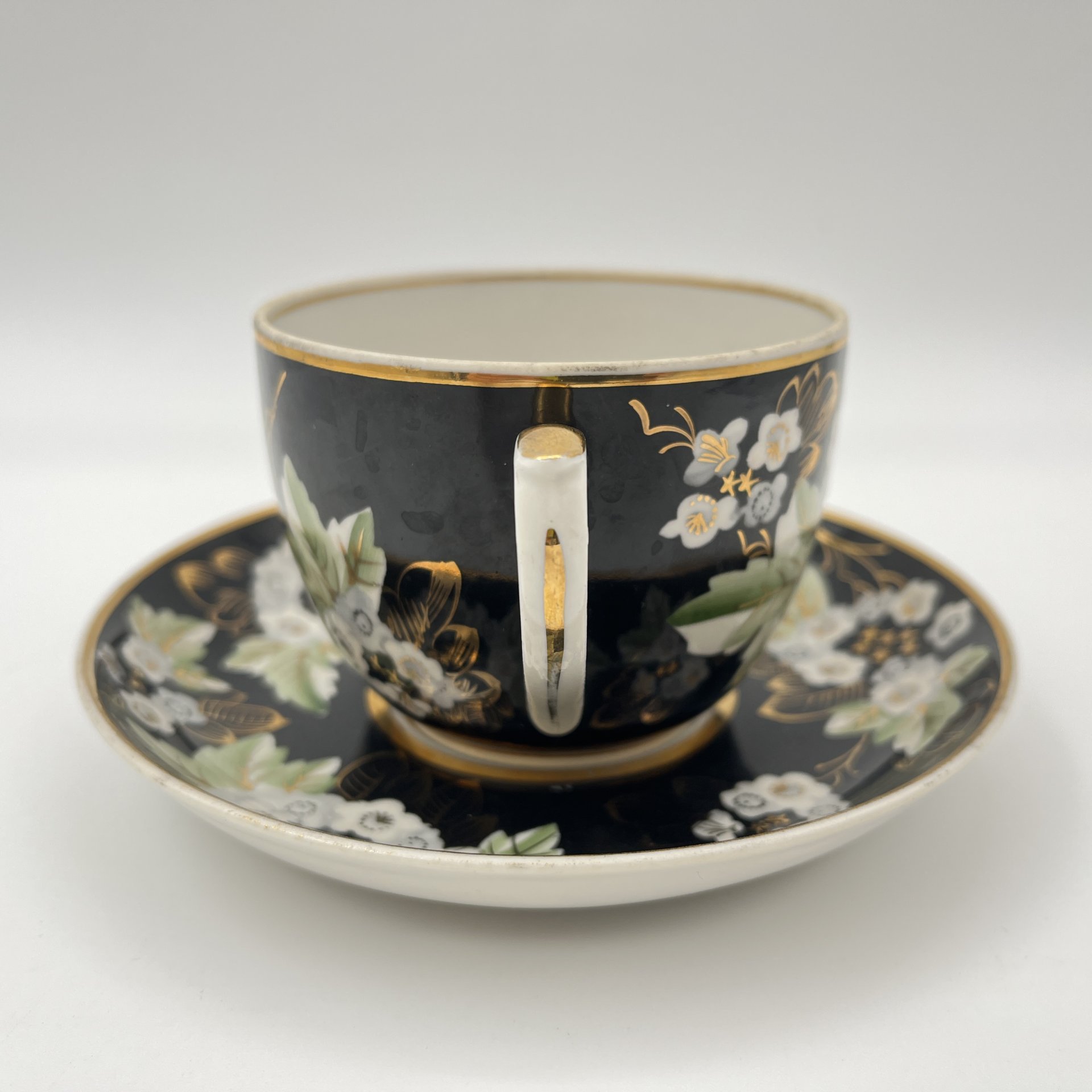 Пара чайная "Цветущая калина", форма "Стандарт"