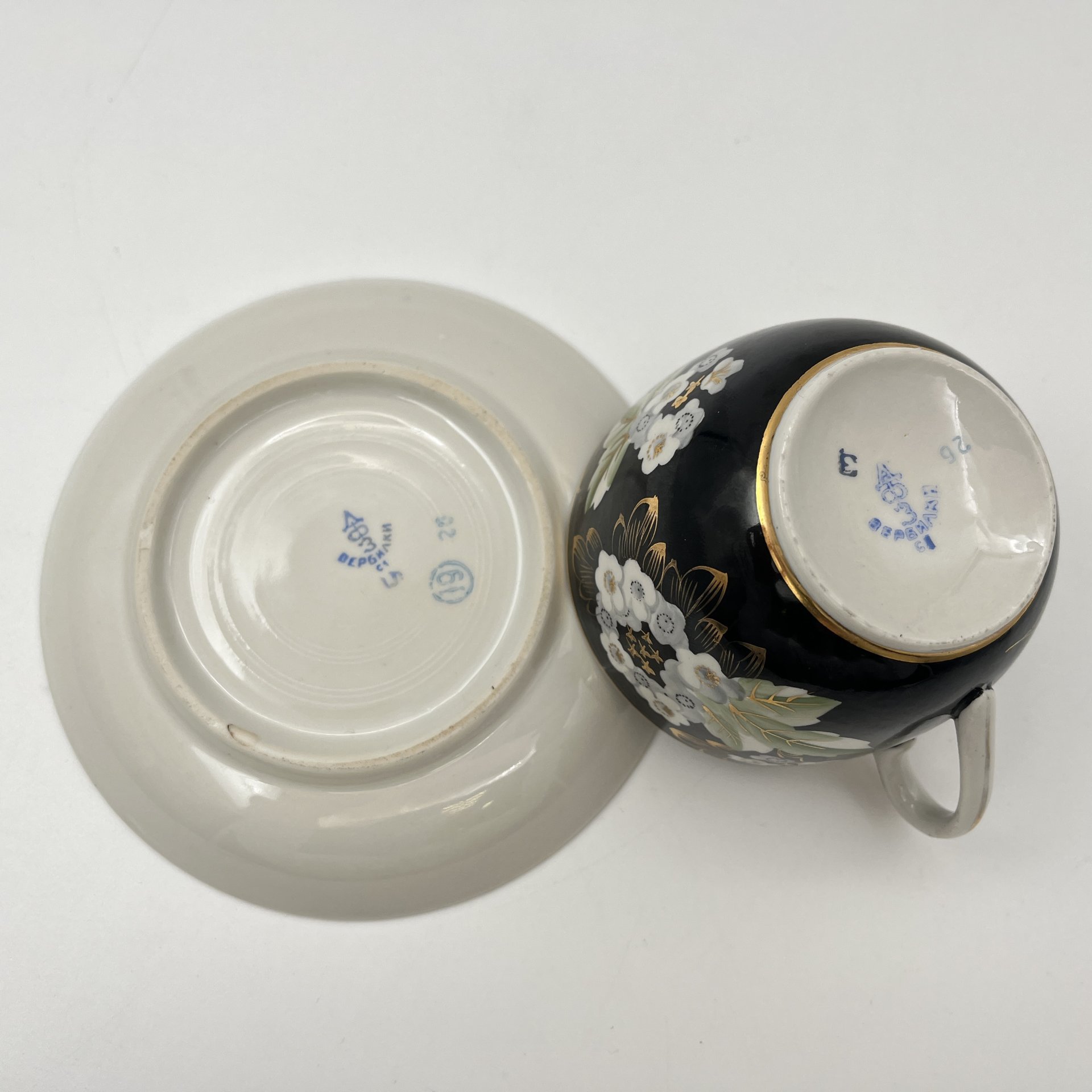 Пара чайная "Цветущая калина", форма "Стандарт"